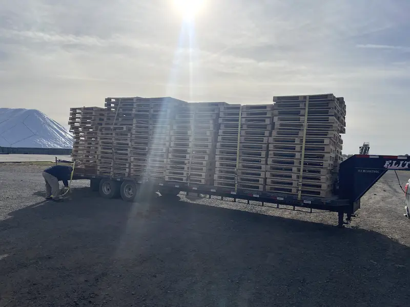 WI Rentals commercial flatbed trailer
